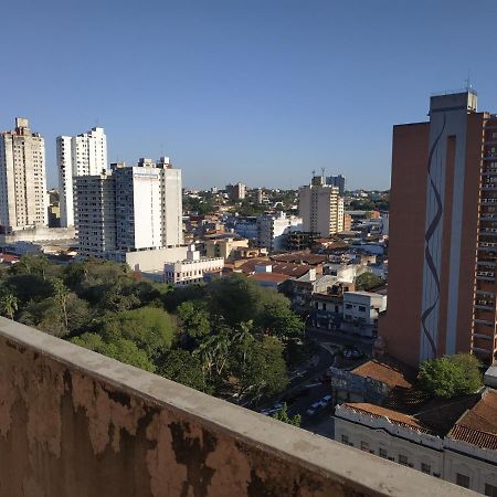 Amplio Depto De 2 Dormitorios, Zona Plaza Uruguaya Асунсион Екстериор снимка